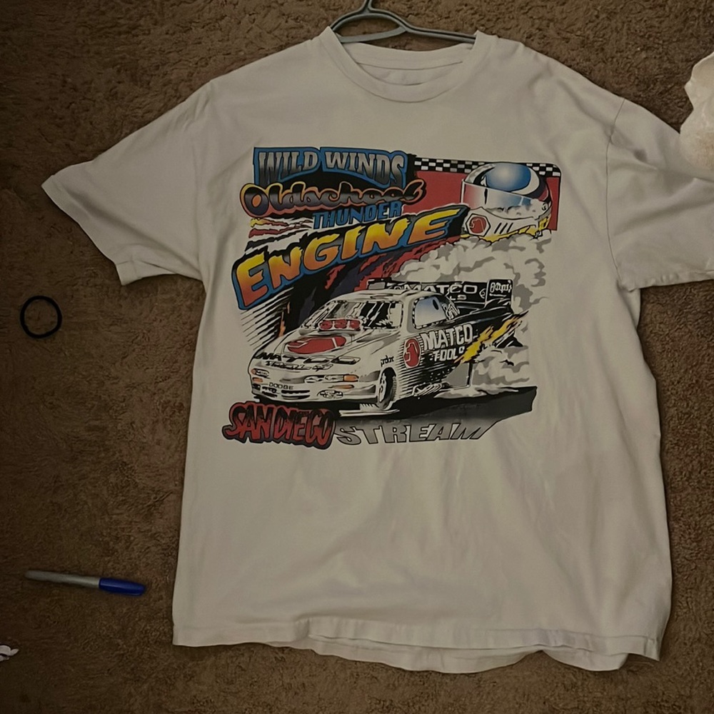 Oversized urban outfitters car t-shirt
